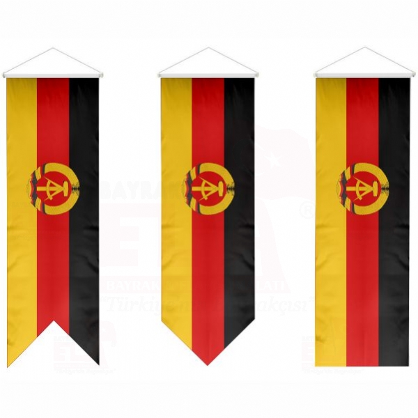 Dou Almanya Krlang Flamalar Bayraklar