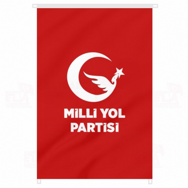 Krmz Milli Yol Partisi Bina Boyu Bayraklar